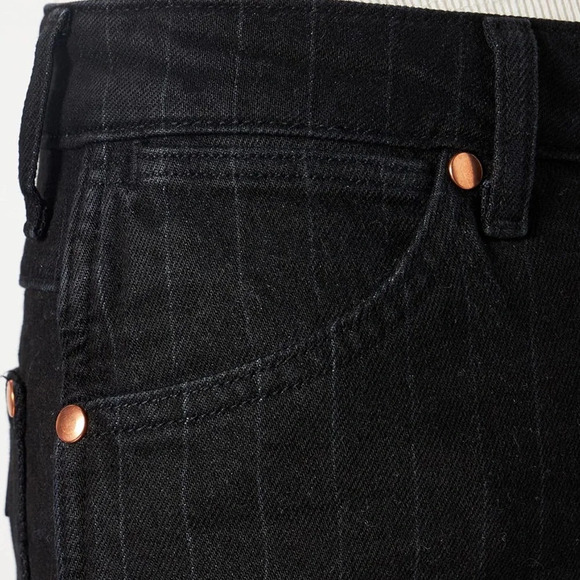 WRANGLER WOMEN'S BONNIE 683 BLACK PINSTRIPE MODERN LOOSE FLARE JEANS SIZE 28 NWT - Picture 5 of 12